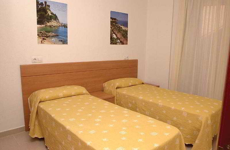 Ar Dosjoimi Apartments Lloret de Mar Buitenkant foto